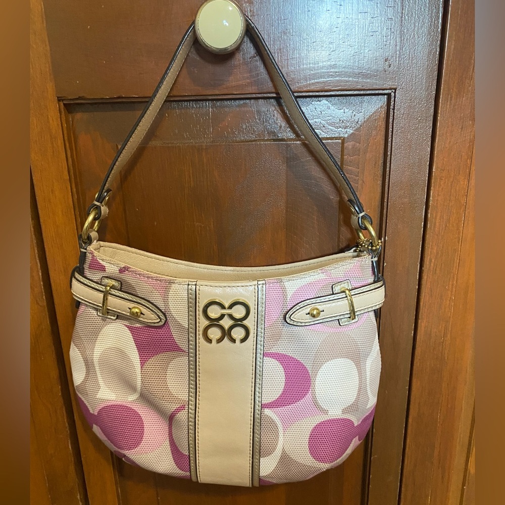 Coach shoulder bag